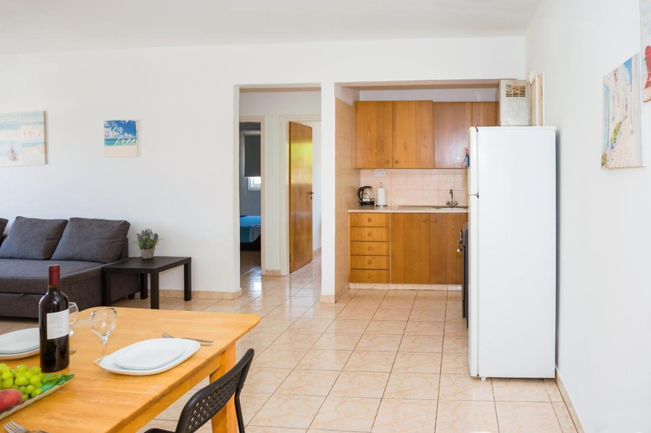Mynapa Apartments Ayia Napa Exteriör bild