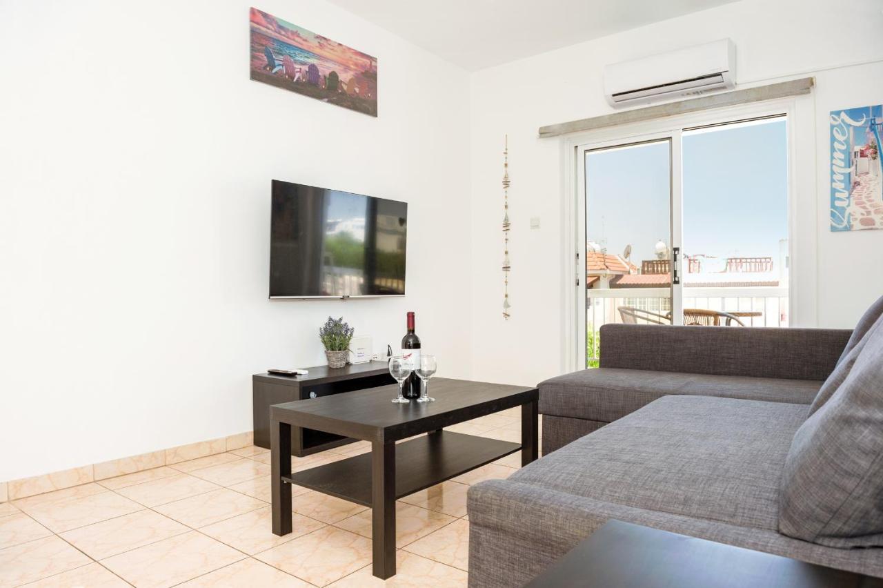 Mynapa Apartments Ayia Napa Exteriör bild