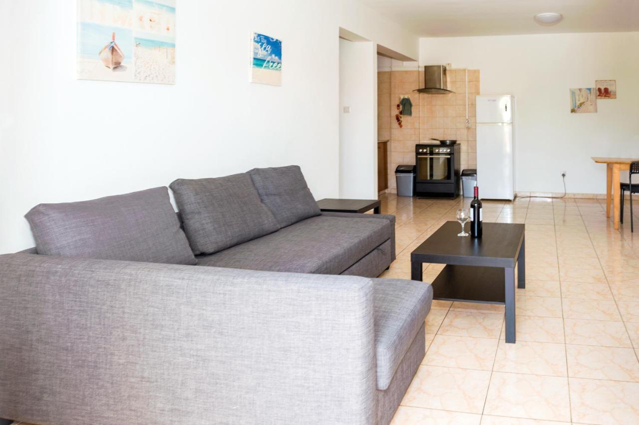 Mynapa Apartments Ayia Napa Exteriör bild