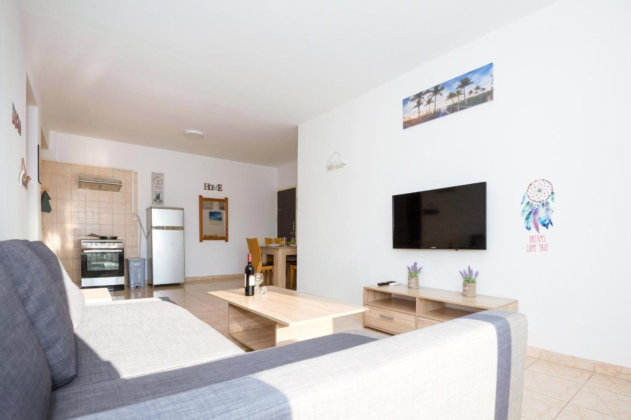 Mynapa Apartments Ayia Napa Exteriör bild