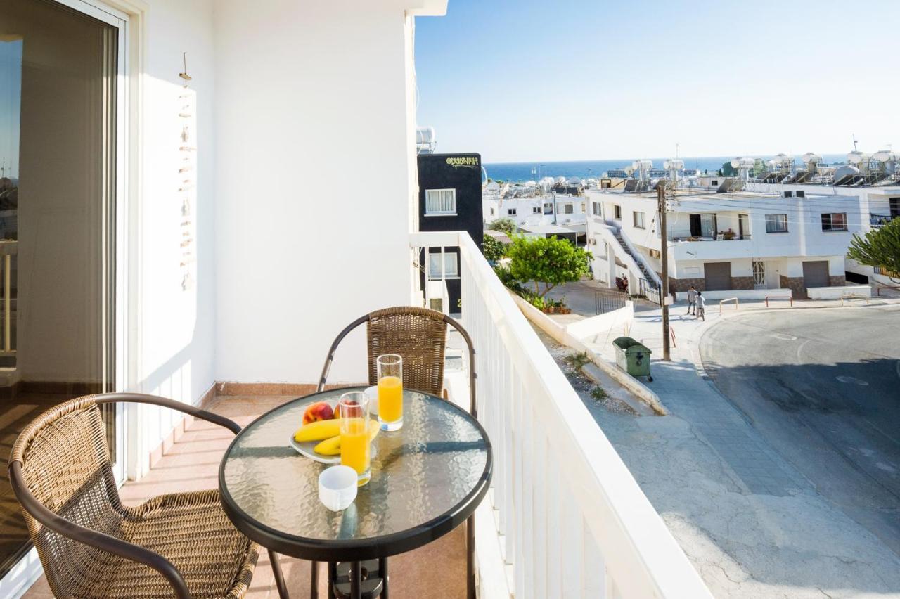 Mynapa Apartments Ayia Napa Exteriör bild