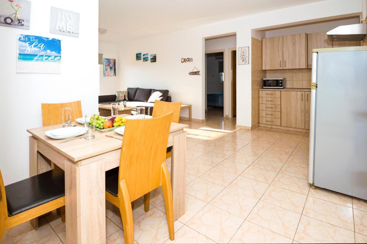 Mynapa Apartments Ayia Napa Exteriör bild