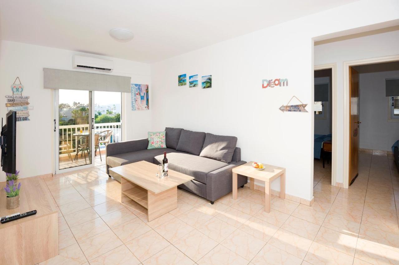 Mynapa Apartments Ayia Napa Exteriör bild